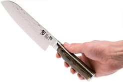 Kai Shun Premier Tim Mälzer DM1702 Santoku 18 Cm 16 Kai Shun Premier Tim Mälzer DM1702 Santoku 18 Cm -Célèbre Couteaux Magasin KATDM1702 07 kai shun premier tim malzer v2017 katdm1702 07
