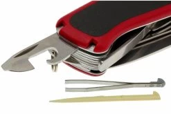 Victorinox Rangergrip 174 Handyman Rouge-noir 0.9728.WC Couteau Suisse -Célèbre Couteaux Magasin VT0 9728 WC 03 victorinox rangergrip 174 handyman vt0 9728 wc d3