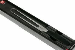 Zwilling 31072-181 Four Star Fourchette à Viande 12 Zwilling 31072-181 Four Star Fourchette à Viande -Célèbre Couteaux Magasin ZW31072 181 05 zwilling four star zw31072 181 05
